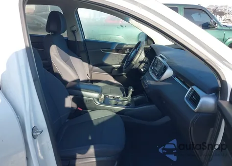 2016 Kia Sorento 3.3L Lx из США, поврежденный, VIN 5XYPG4A5XGG034351